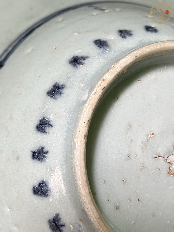 古玩陶瓷青花花卉紋折腰碗真品鑒賞圖