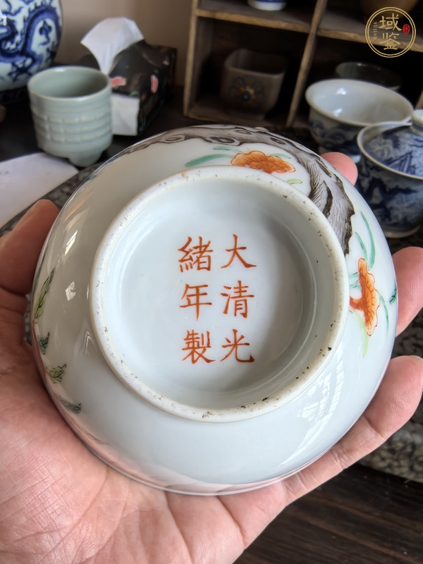 古玩陶瓷粉彩九桃蓋碗真品鑒賞圖
