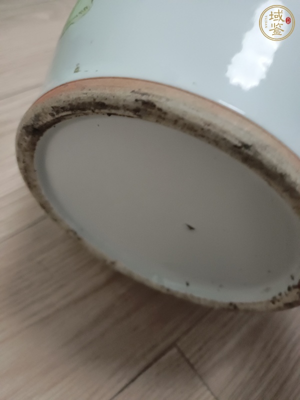 古玩陶瓷油粉彩人物故事紋撇口瓶真品鑒賞圖