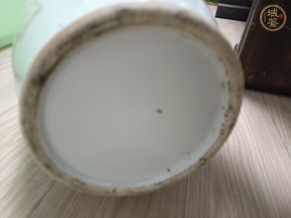 古玩陶瓷油粉彩人物故事紋撇口瓶真品鑒賞圖