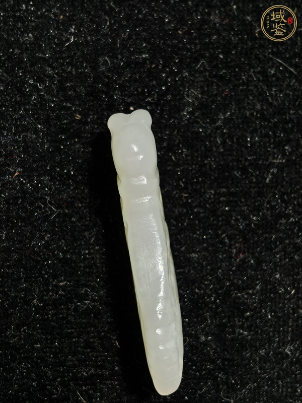 古玩玉器和田玉雕“蚱蜢”真品鑒賞圖