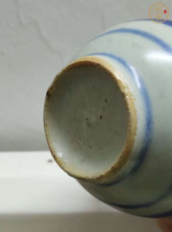 古玩陶瓷山水紋青花石榴尊真品鑒賞圖