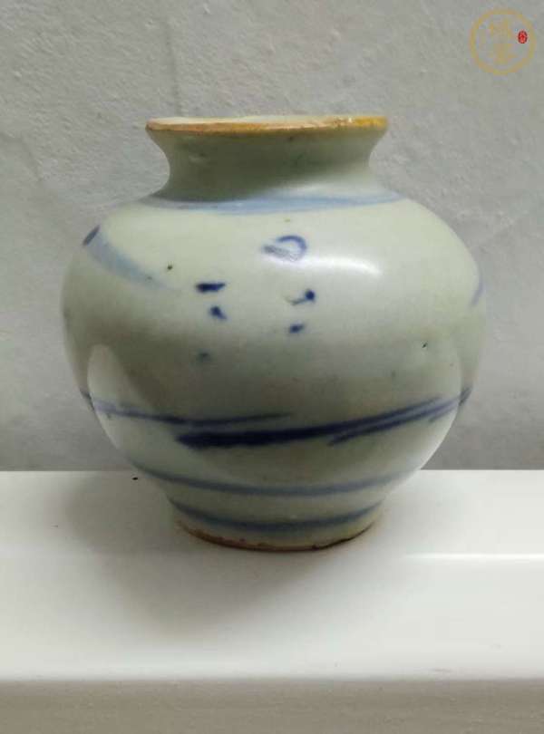 古玩陶瓷山水紋青花石榴尊真品鑒賞圖