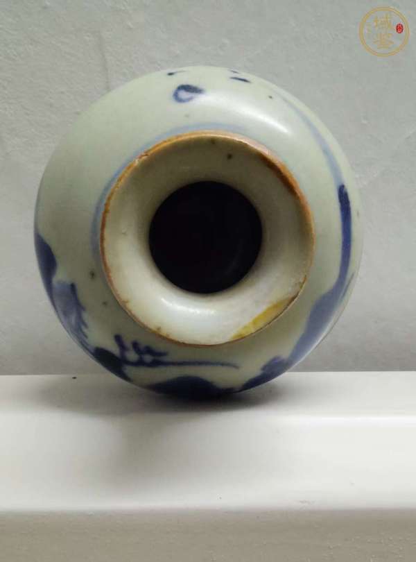 古玩陶瓷山水紋青花石榴尊真品鑒賞圖