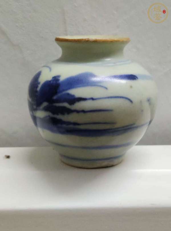 古玩陶瓷山水紋青花石榴尊真品鑒賞圖