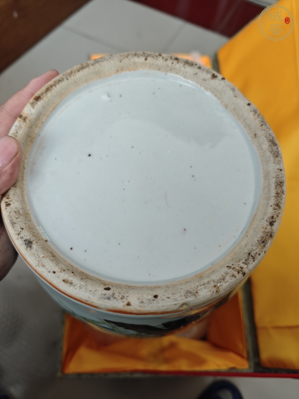 古玩陶瓷粉彩瓶真品鑒賞圖