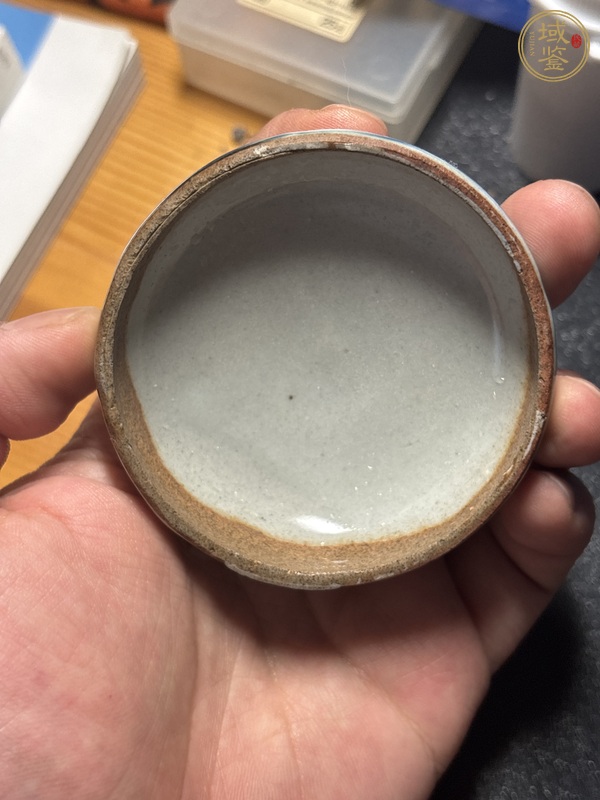 古玩陶瓷青花滿池矯紋粉盒真品鑒賞圖