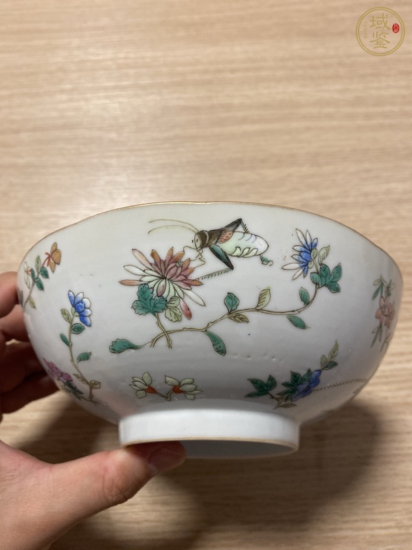 古玩陶瓷粉彩飛黃騰達紋茶碗真品鑒賞圖