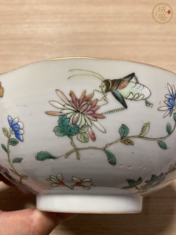 古玩陶瓷粉彩飛黃騰達紋茶碗真品鑒賞圖