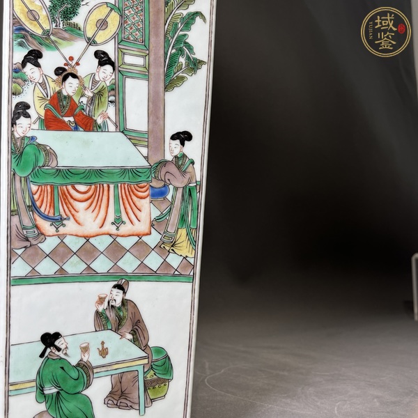 古玩陶瓷五彩方瓶真品鑒賞圖