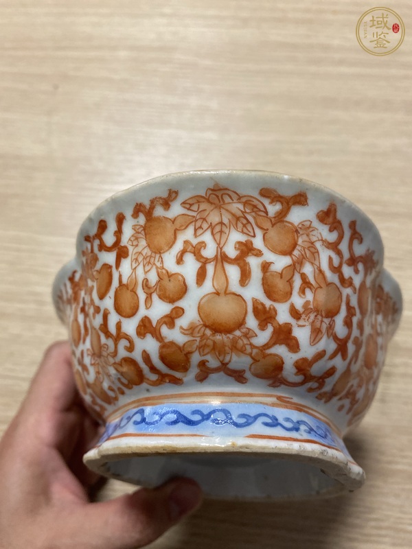 古玩陶瓷礬紅福祿萬代海棠口貢碗真品鑒賞圖