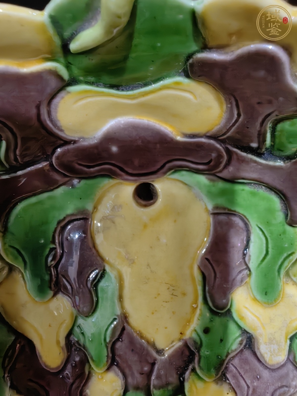 古玩陶瓷 素三彩吸杯真品鑒賞圖