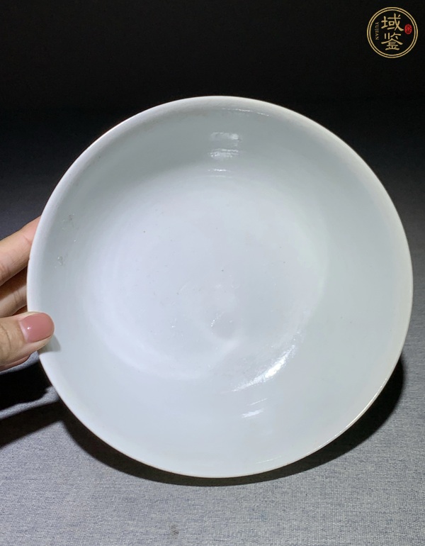 古玩陶瓷山水樓臺粉彩碗真品鑒賞圖