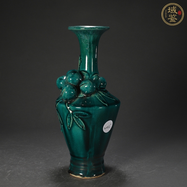 古玩綠釉貼塑瓶真品鑒賞圖