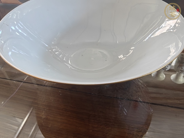 古玩陶瓷碗真品鑒賞圖