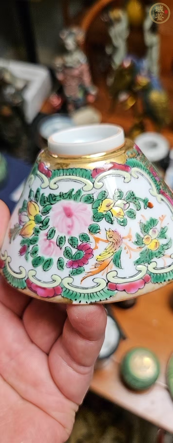 古玩陶瓷花鳥紋廣彩杯真品鑒賞圖