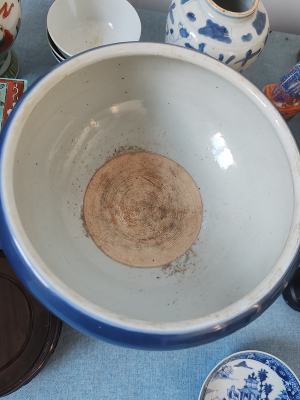 古玩陶瓷清中期祭蘭釉三足爐拍賣，當(dāng)前價(jià)格1080元