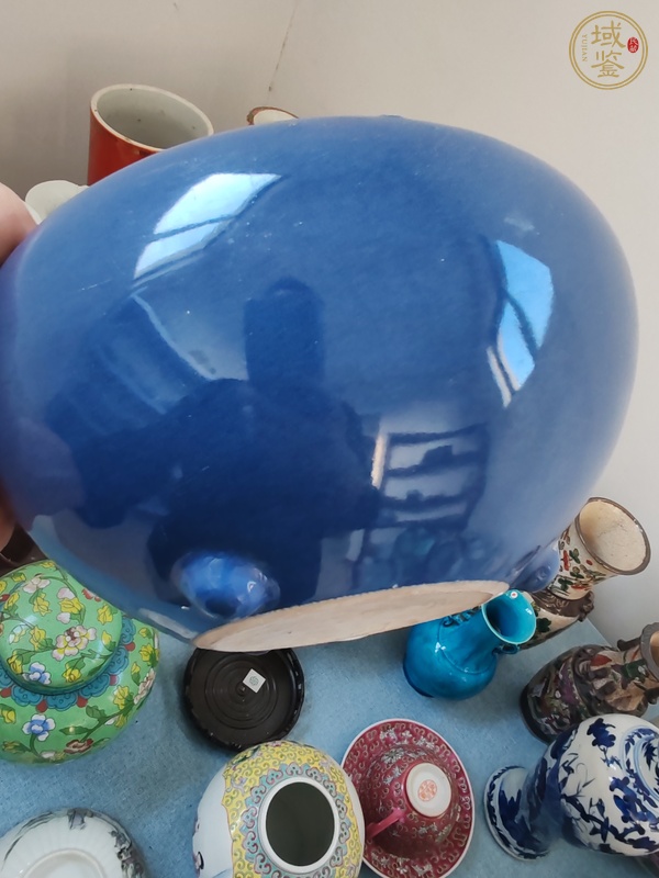 古玩陶瓷祭蘭釉三足爐真品鑒賞圖
