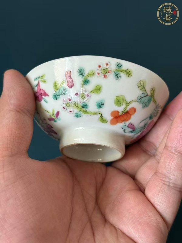 古玩陶瓷一鳴驚人粉彩盤真品鑒賞圖