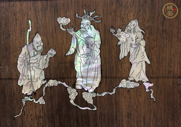 古玩雜項(xiàng)紅木掛柜真品鑒賞圖