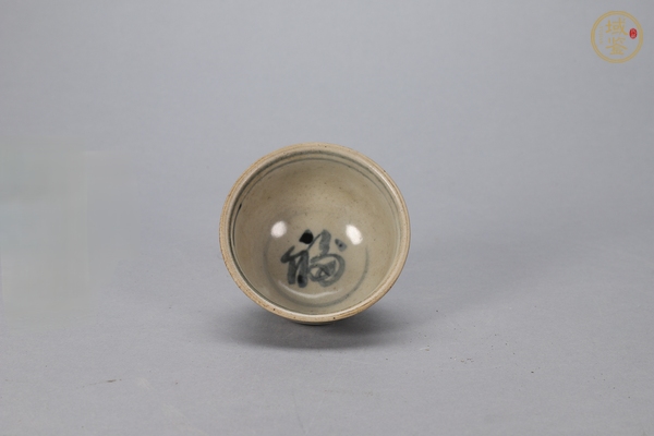 古玩陶瓷青花杯真品鑒賞圖