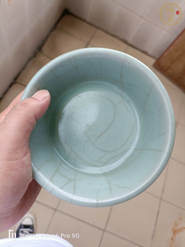 古玩陶瓷龍泉窯圓口洗真品鑒賞圖