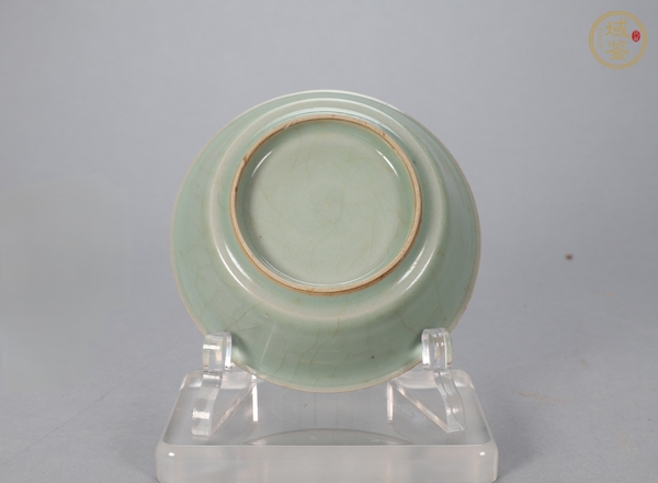 古玩陶瓷龍泉窯圓口洗真品鑒賞圖