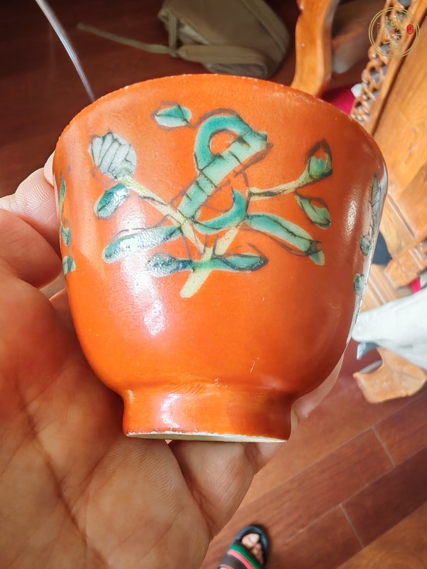 古玩陶瓷珊瑚紅釉杯真品鑒賞圖