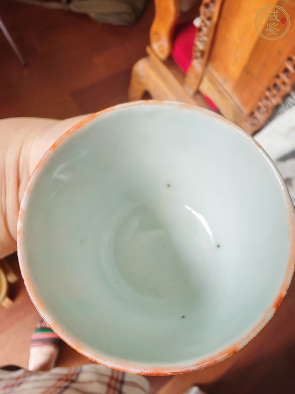 古玩陶瓷珊瑚紅釉杯真品鑒賞圖