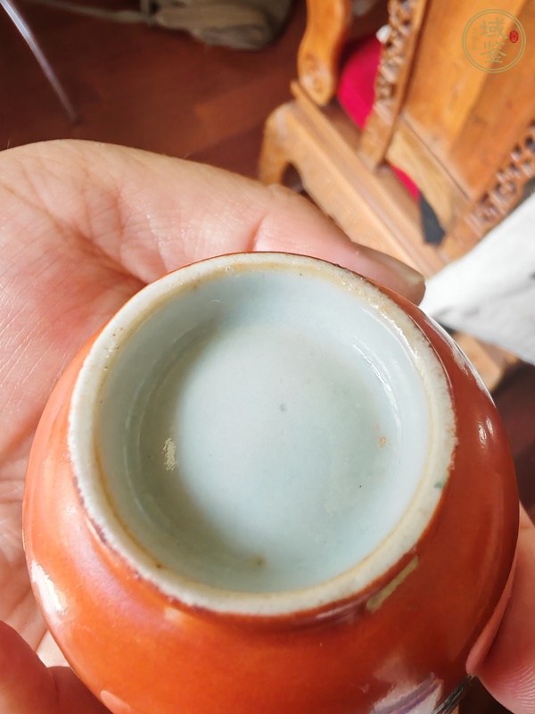 古玩陶瓷珊瑚紅釉杯真品鑒賞圖