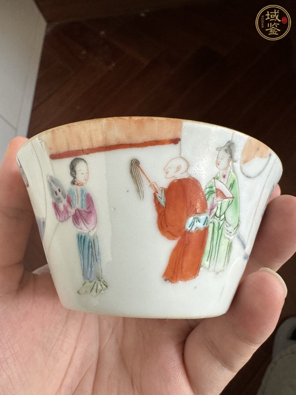 古玩陶瓷清道光 粉彩人物紋馬蹄杯真品鑒賞圖