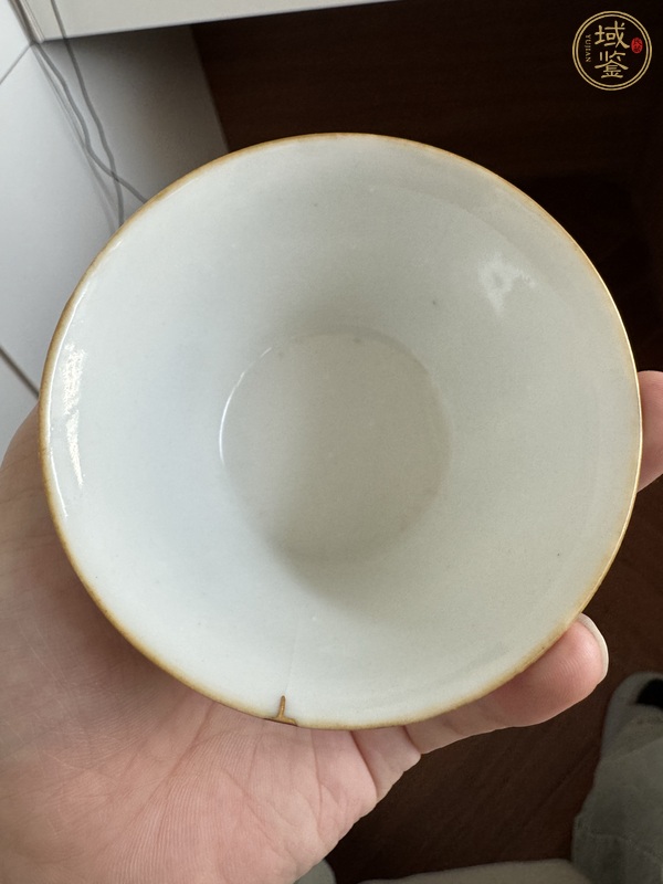 古玩陶瓷清道光 粉彩人物紋馬蹄杯真品鑒賞圖