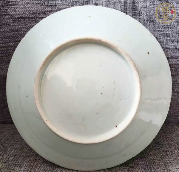 古玩陶瓷青花纏枝花卉紋盤真品鑒賞圖