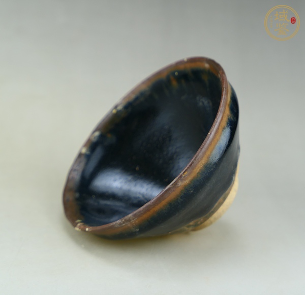 古玩陶瓷建窯黑釉茶盞真品鑒賞圖