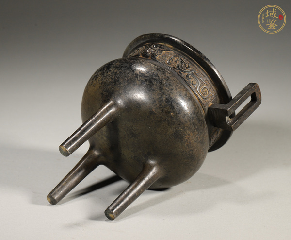 古玩銅器鼎式薰爐真品鑒賞圖