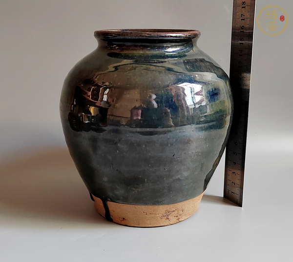 古玩陶瓷窯變黑釉罐真品鑒賞圖