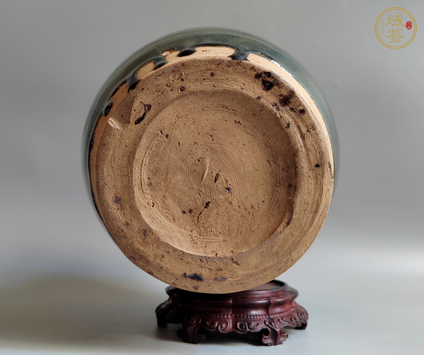 古玩陶瓷窯變黑釉罐真品鑒賞圖