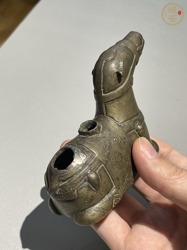 古玩銅器清代象形銅硯滴真品鑒賞圖