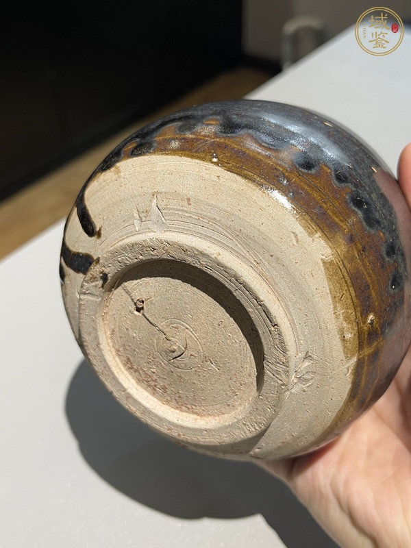 古玩陶瓷宋代黑釉梨型壺真品鑒賞圖
