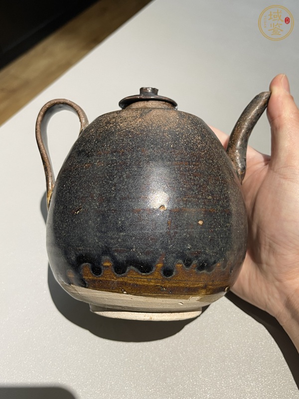 古玩陶瓷宋代黑釉梨型壺真品鑒賞圖