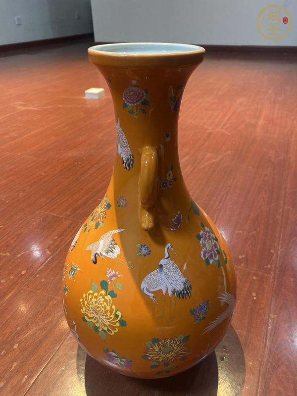 古玩陶瓷鶴紋粉彩瓶真品鑒賞圖