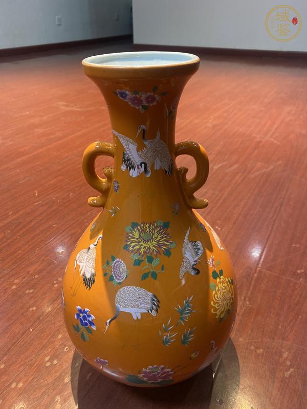 古玩陶瓷鶴紋粉彩瓶真品鑒賞圖