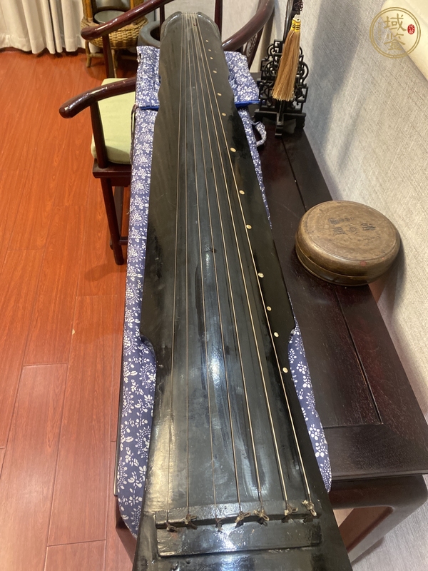 古玩古琴真品鑒賞圖