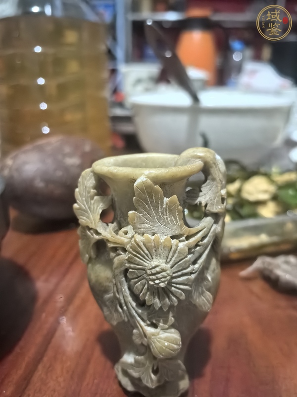古玩玉器青田石雕“花瓶”真品鑒賞圖