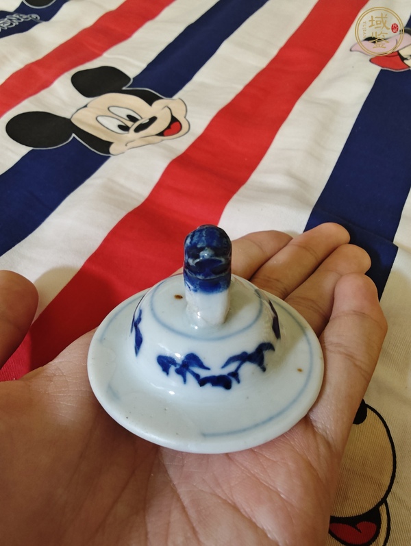 古玩陶瓷晚清青花蓋瓶真品鑒賞圖
