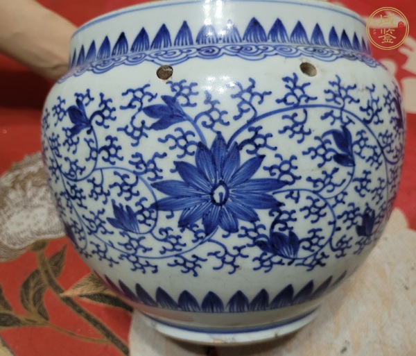 古玩陶瓷青花四系粥罐真品鑒賞圖