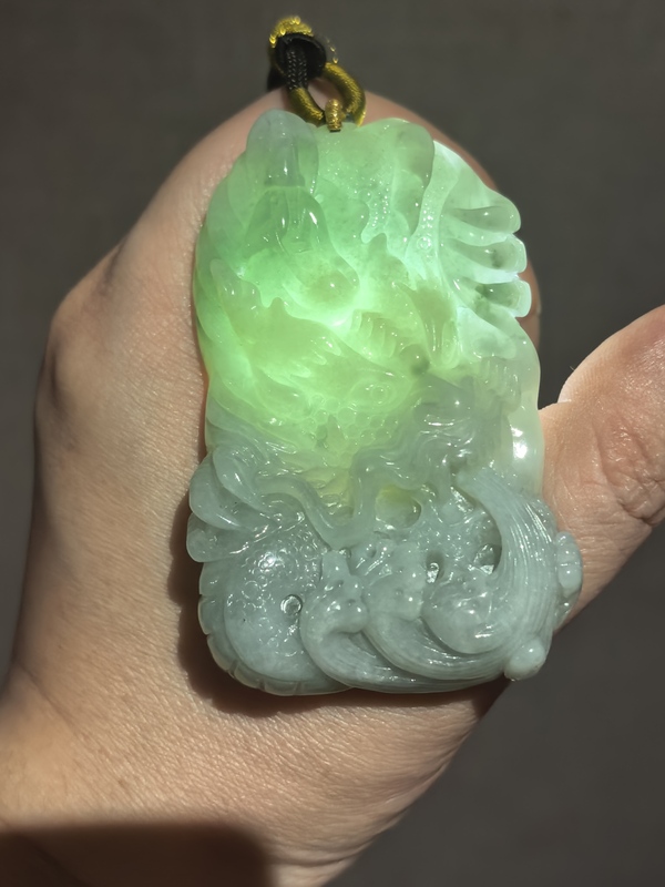 古玩玉器天然翡翠雕“龍紋牌”拍賣(mài)，當(dāng)前價(jià)格1188元