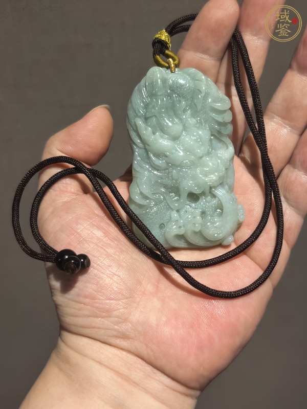古玩天然翡翠雕“龍紋牌”真品鑒賞圖
