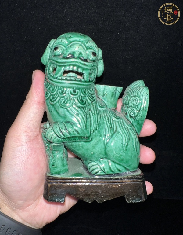 古玩陶瓷綠釉獅子瓷塑雕像真品鑒賞圖