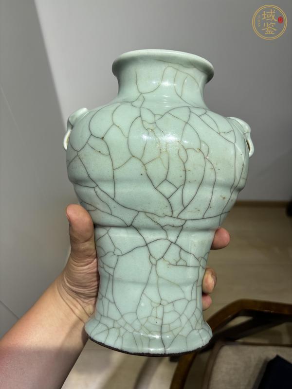古玩陶瓷哥窯瓶真品鑒賞圖